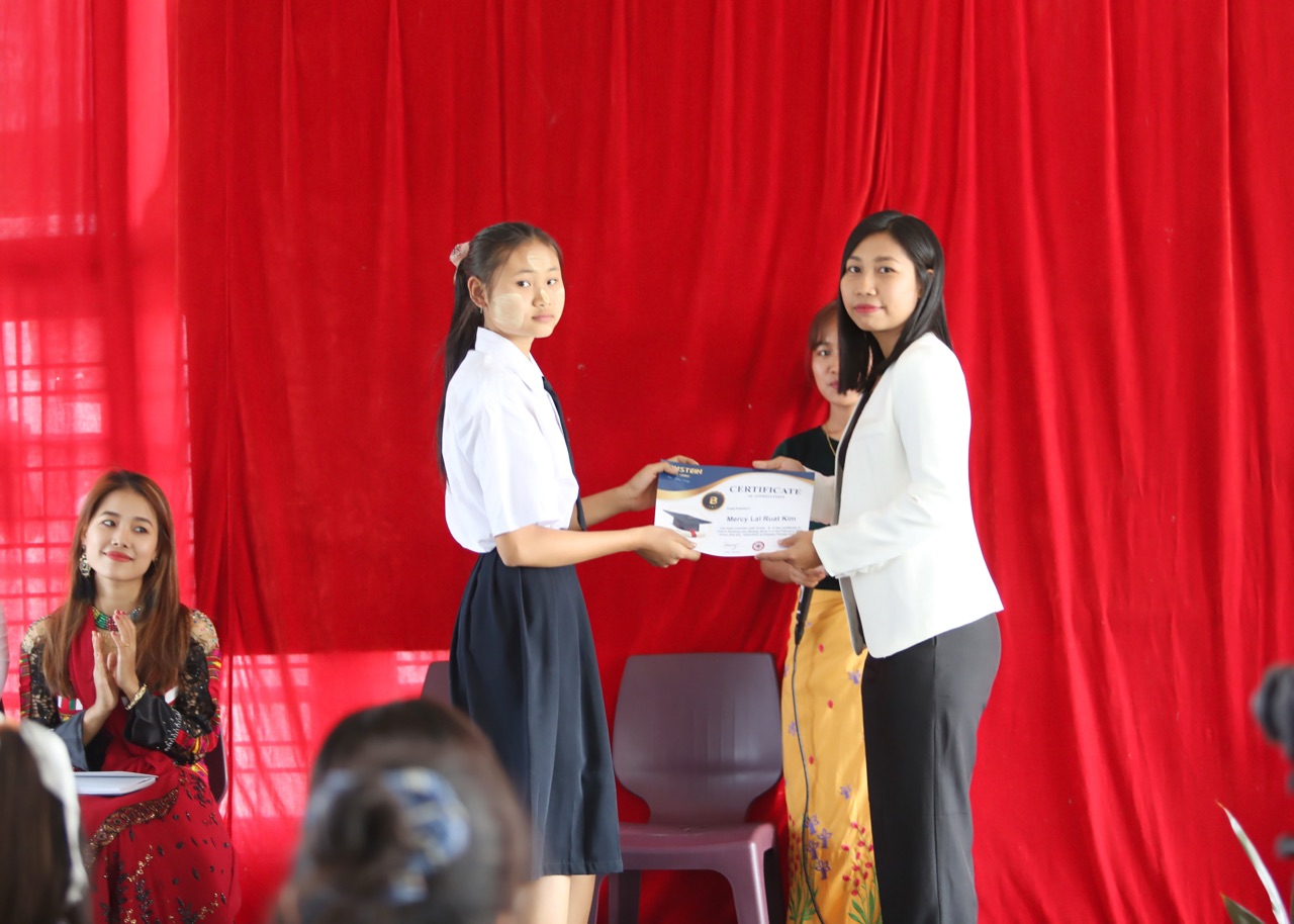 EPS award ceremony with students and staff